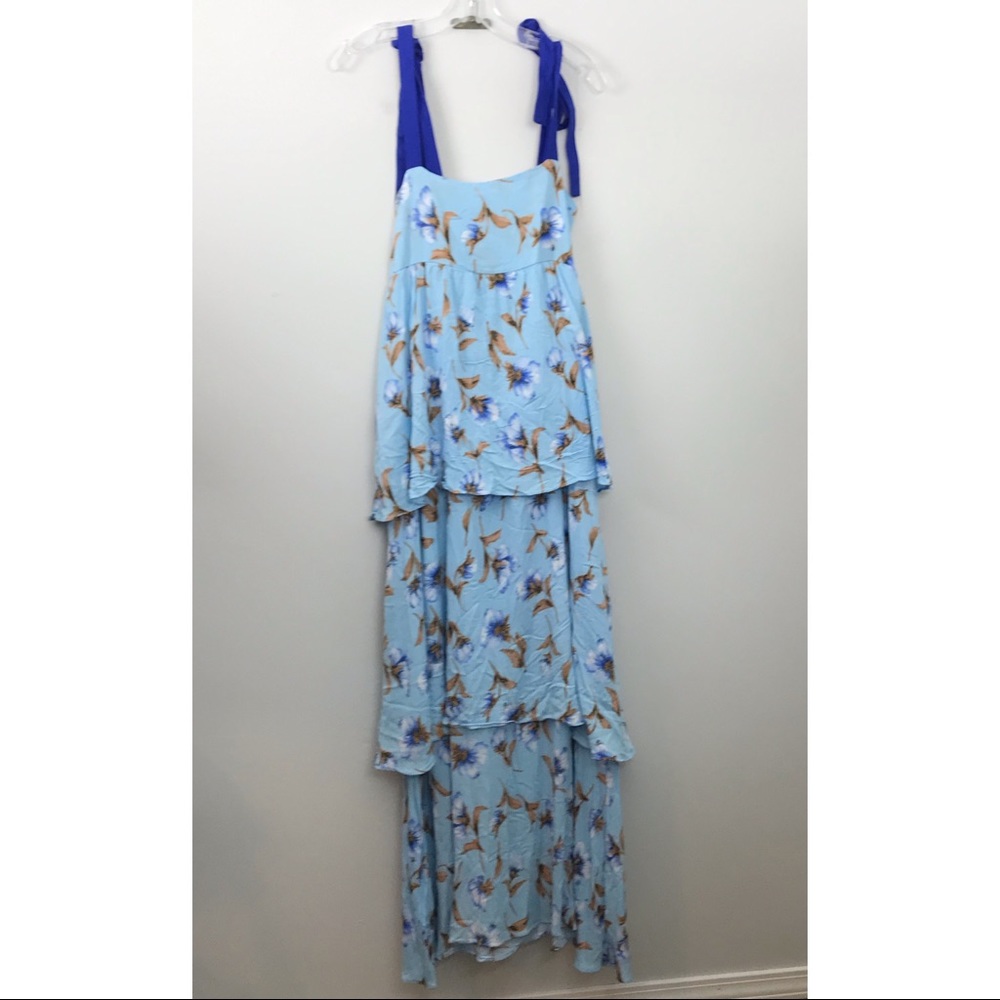 Velzera NWT Floral Tiered Maxi Dress